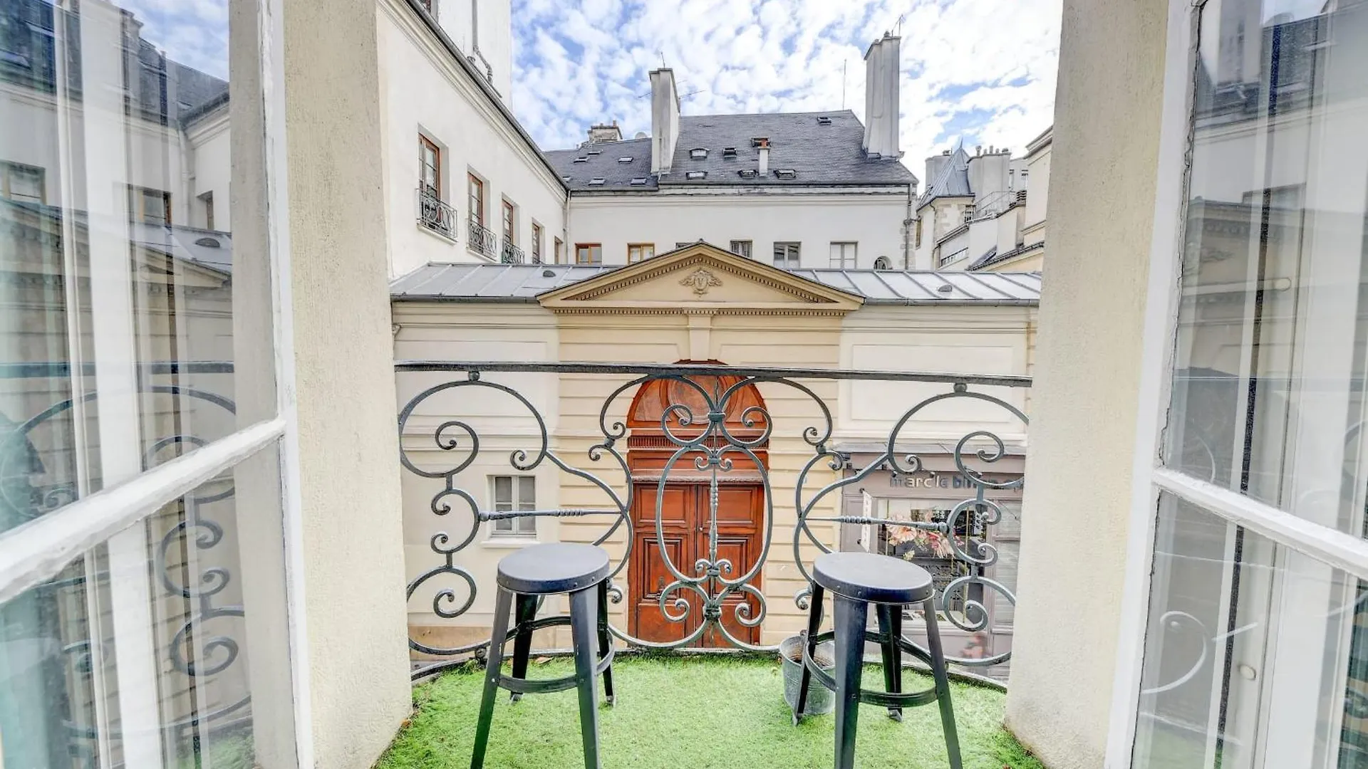 Apartamento Le Renaud - Le Marais - Wifi - Balcon París